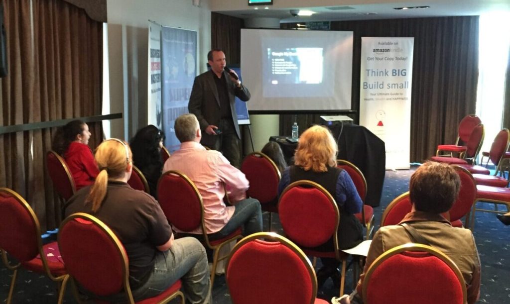 Darren soeaking at a franchise event in Liverpool